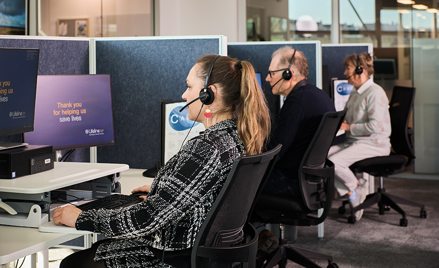 Arc renews Principal Partnership with Lifeline WA teaser